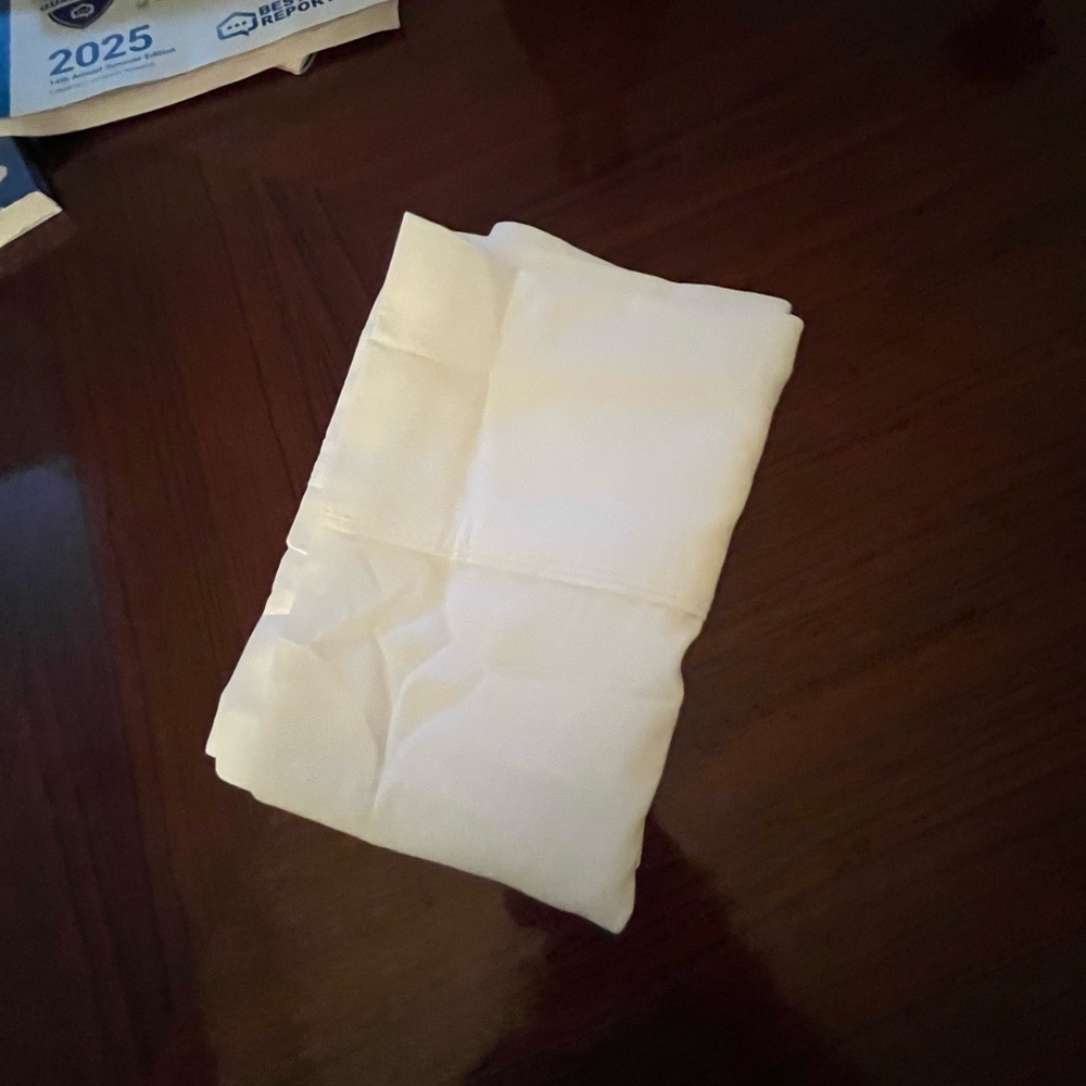Elegant White Charisma Queen sizePC Firm price